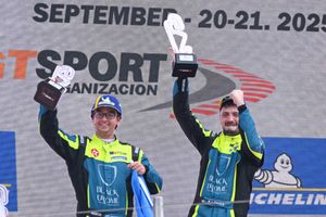 Mosca-Bennett (AF Corse) win Race 2 in Barcelona and bring further suspense to the title battle